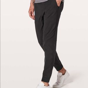 Men’s Lululemon ABC Jogger Size Medium